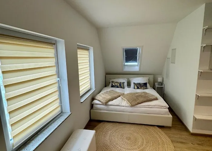 Apartamento Dachgeschosswohnung Benther Berg, Contactless Check-in, Free Parking, Vollsaniert Und Renoviert 2025 *